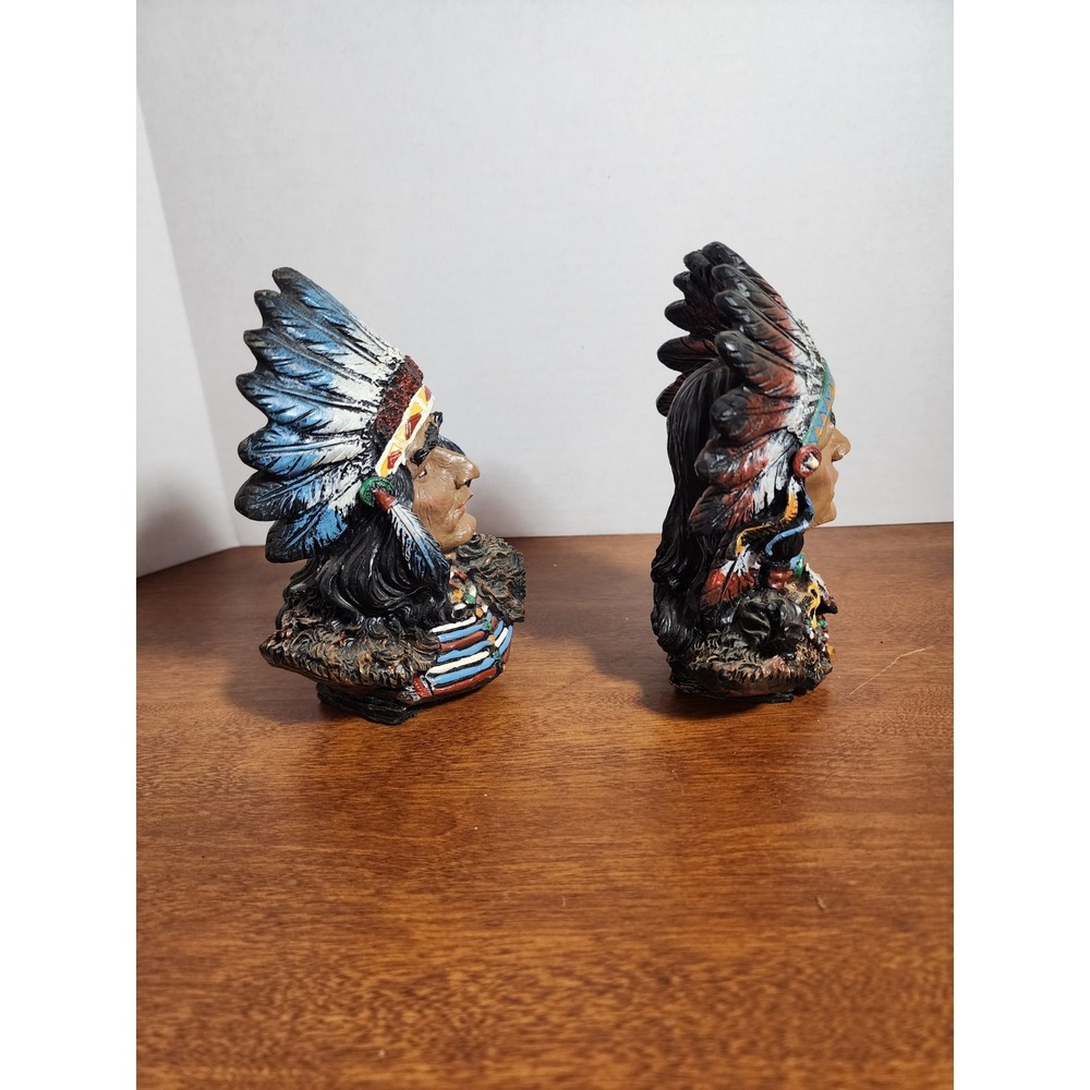 2 Resin Native American Warrior Small Bust Blue & Red Feathered Headdress - Picture 4 of 7